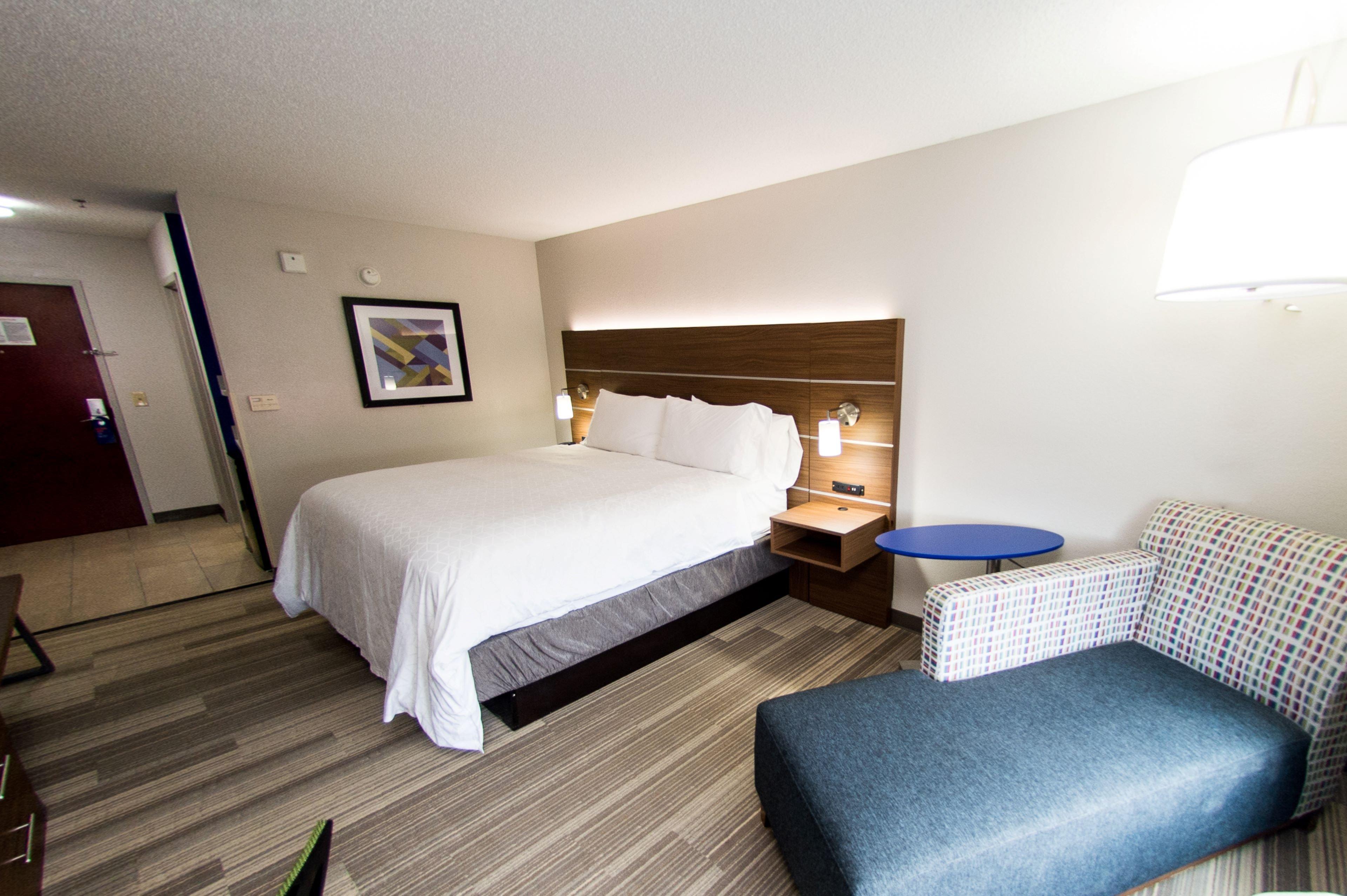 Holiday Inn Express & Suites Statesville Exterior foto